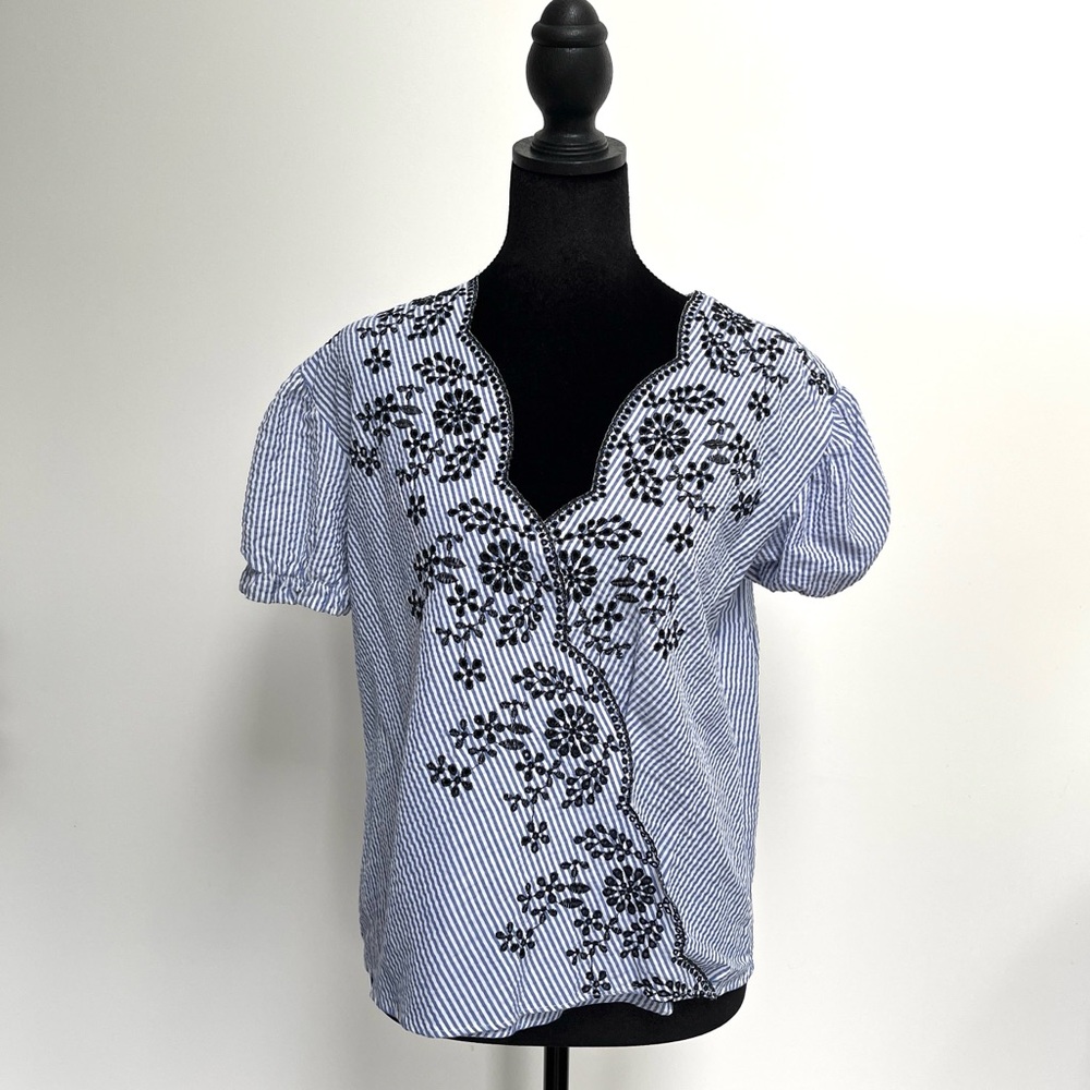 Zara basics, blue and white seersucker blouse, size XS.